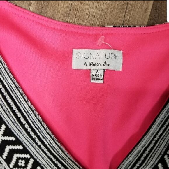 Signature by robbie bee vneck dress - Picture 4 of 7